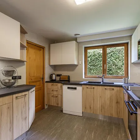 Arve - 4ch Jardin Nature Vues Bbq Poele